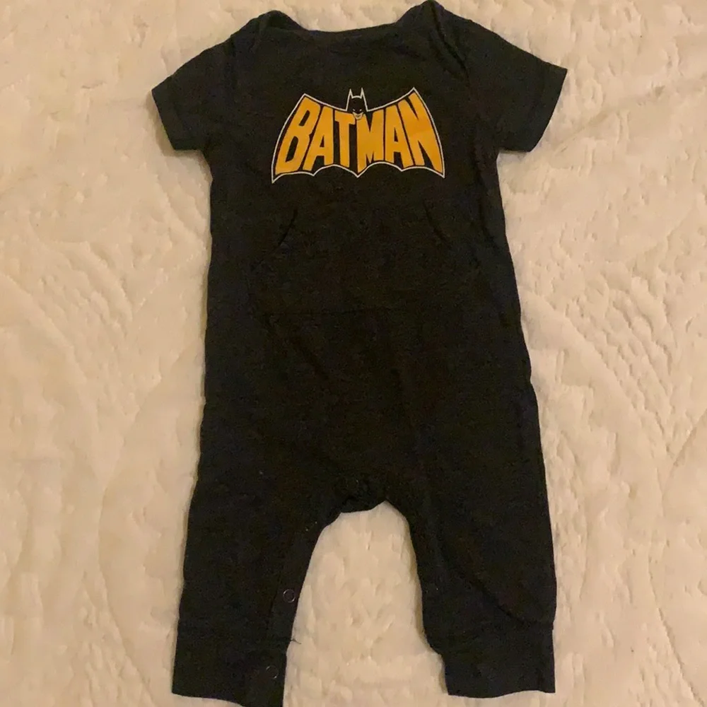 3-6 months baby boy Batman romper - Picture 1 of 1